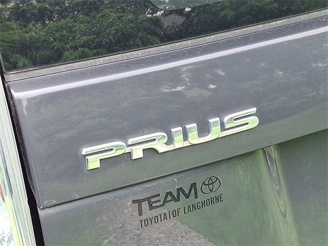Thumbnail: 2012 Toyota Prius - 9