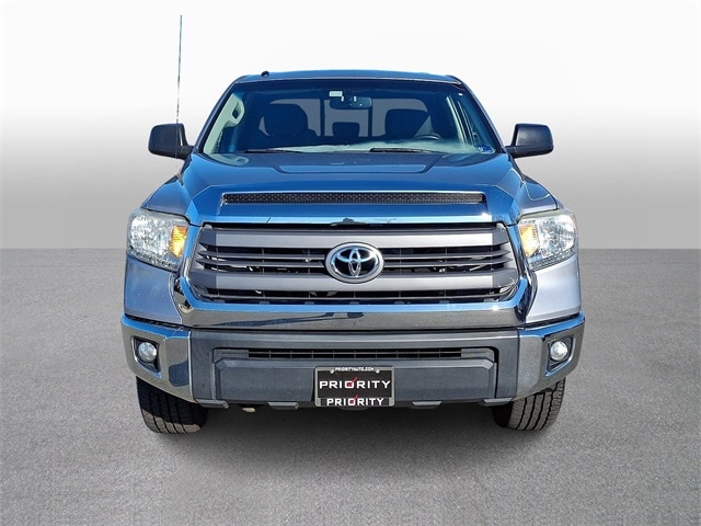 Thumbnail: 2014 Toyota Tundra - 2