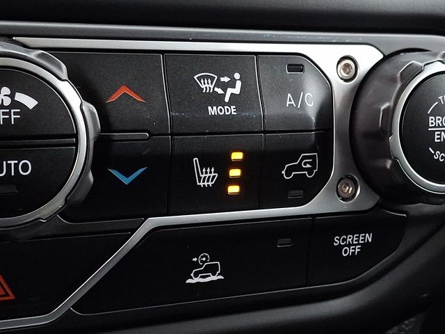 Thumbnail: 2023 Jeep Wrangler - 27