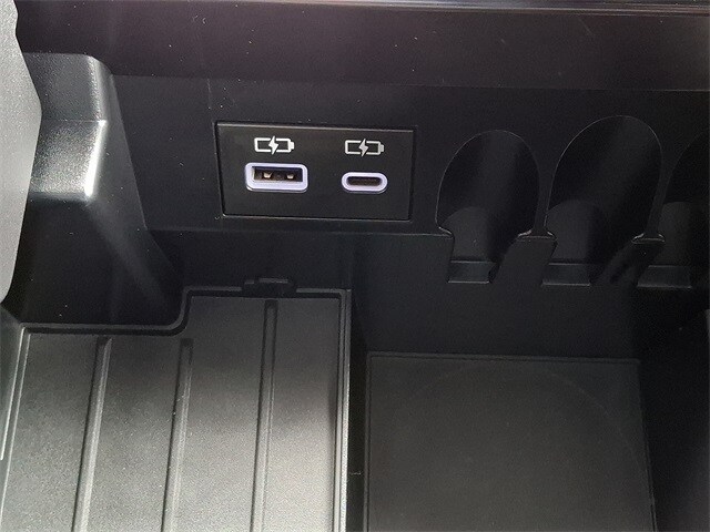 Thumbnail: 2026 Toyota Tundra - 18