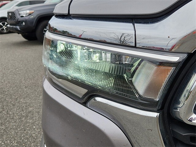 Thumbnail: 2025 RAM 1500 - 9