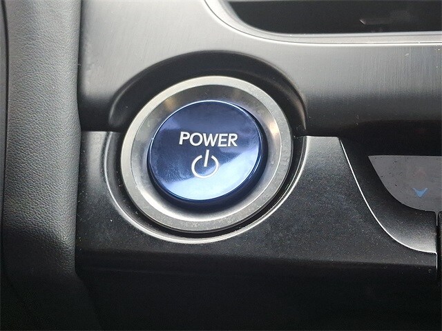 Thumbnail: 2021 Lexus UX - 23