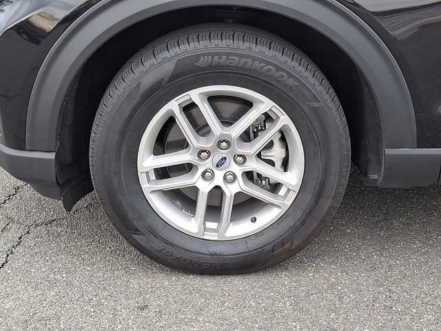 Thumbnail: 2025 Ford Explorer - 8