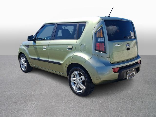 Thumbnail: 2010 Kia Soul - 6