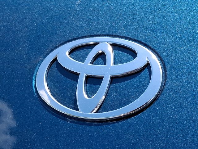 Thumbnail: 2026 Toyota Camry - 21