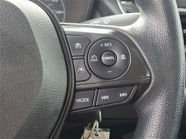 Thumbnail: 2023 Toyota Corolla - 18