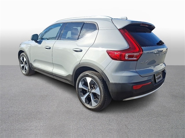 Thumbnail: 2024 Volvo XC40 - 6