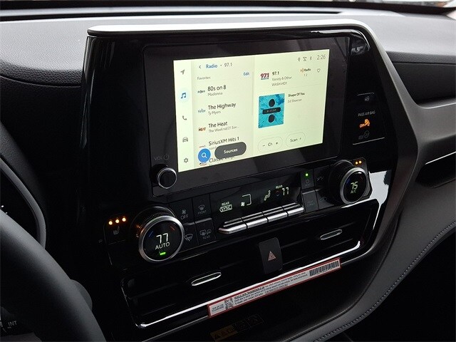 Thumbnail: 2026 Toyota Highlander - 14