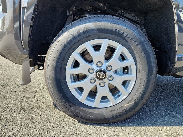 Thumbnail: 2025 Toyota Tacoma - 7