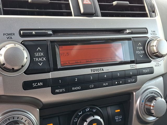 Thumbnail: 2011 Toyota 4Runner - 17