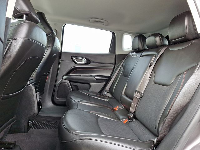 Thumbnail: 2022 Jeep Compass - 10