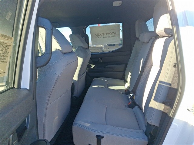 Thumbnail: 2025 Toyota Tacoma - 10