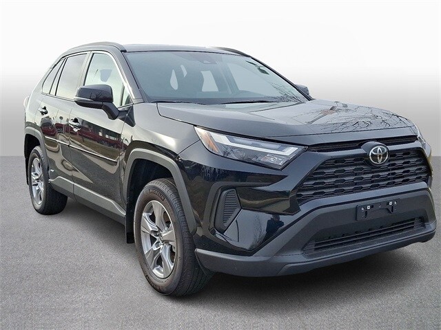 Thumbnail: 2025 Toyota RAV4 - 3