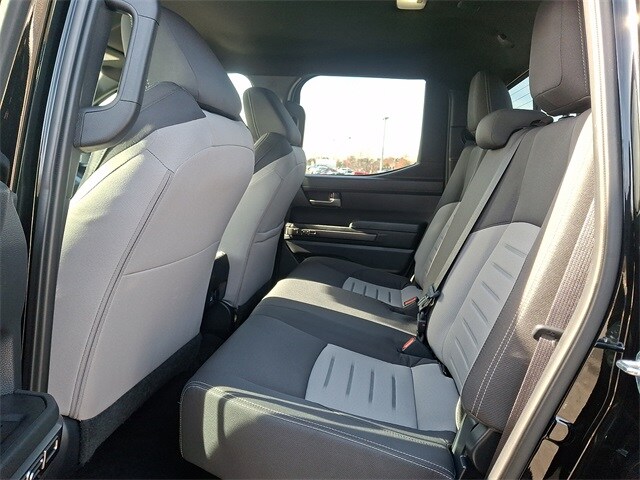 Thumbnail: 2025 Toyota Tacoma - 10