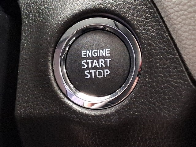 Thumbnail: 2025 Toyota RAV4 - 18