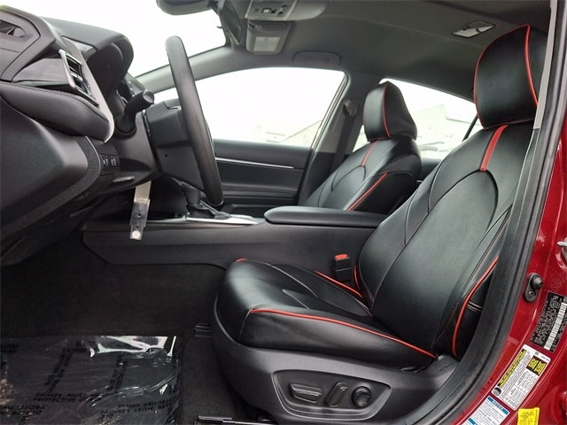 Thumbnail: 2021 Toyota Camry - 13