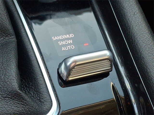 Thumbnail: 2022 Jeep Compass - 22