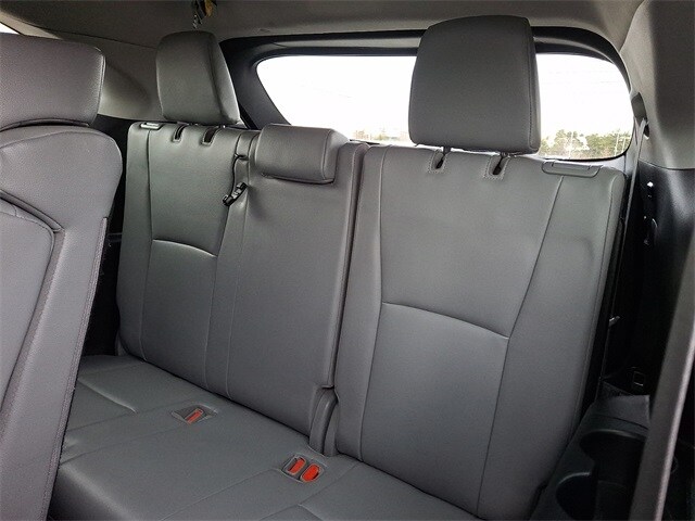 Thumbnail: 2021 Toyota Highlander - 11