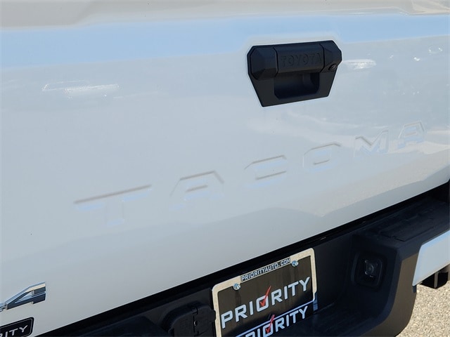 Thumbnail: 2025 Toyota Tacoma - 19