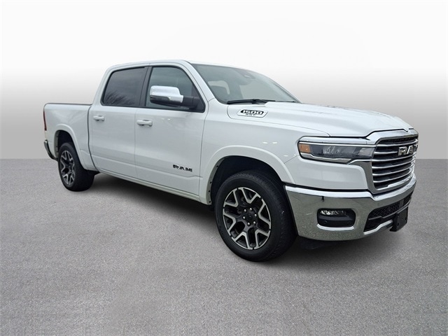 Thumbnail: 2025 RAM 1500 - 3
