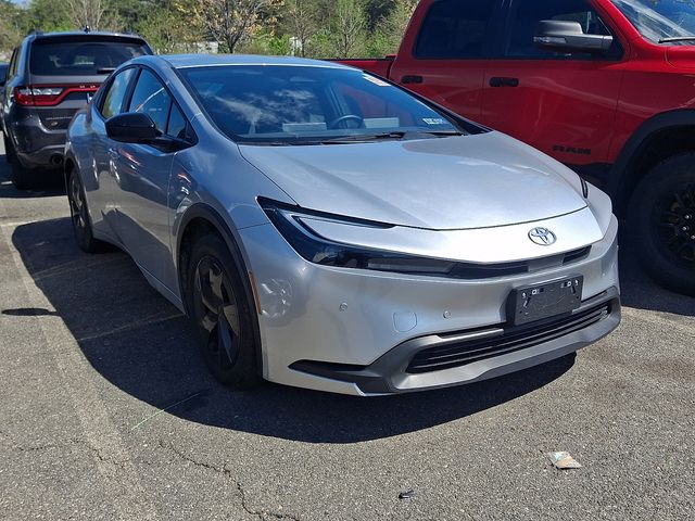 Thumbnail: 2023 Toyota Prius - 6