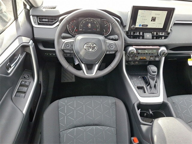 Thumbnail: 2025 Toyota RAV4 - 9