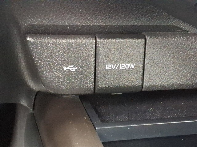 Thumbnail: 2021 Toyota Camry - 23