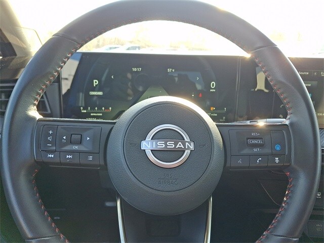 Thumbnail: 2025 Nissan Kicks - 18