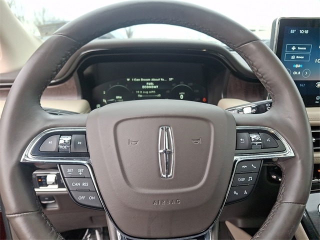 Thumbnail: 2022 Lincoln Nautilus - 20