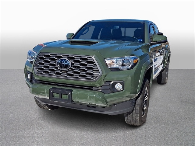 Thumbnail: 2022 Toyota Tacoma - 1