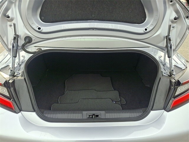 Thumbnail: 2023 Toyota GR86 - 30