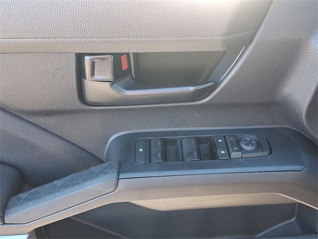 Thumbnail: 2025 Toyota Tacoma - 12