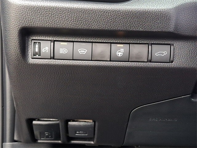 Thumbnail: 2025 Toyota RAV4 - 19