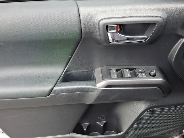 Thumbnail: 2023 Toyota Tacoma - 12