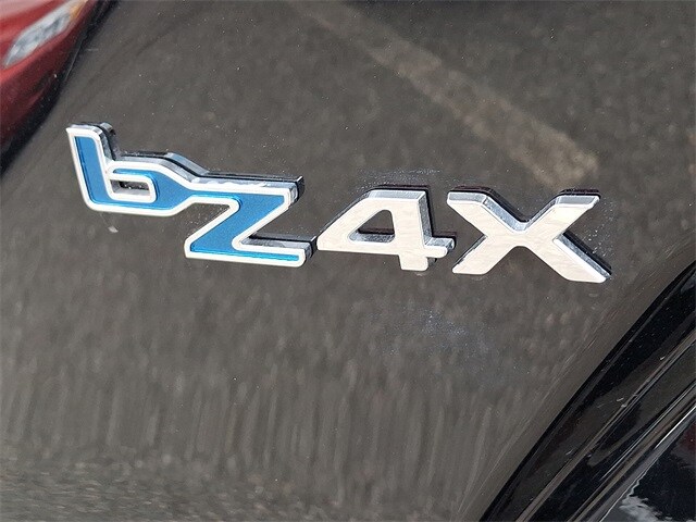 Thumbnail: 2024 Toyota bZ4X - 29