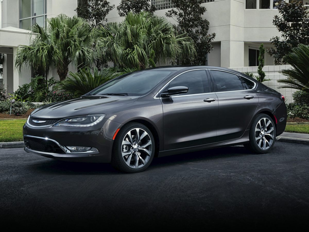 2015 Chrysler 200 Limited -
                  Springfield, VA
