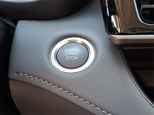 Thumbnail: 2026 Toyota Highlander - 25