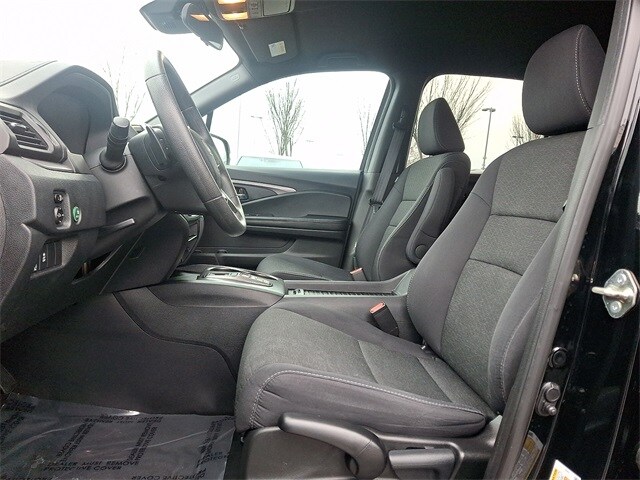 Thumbnail: 2020 Honda Passport - 13