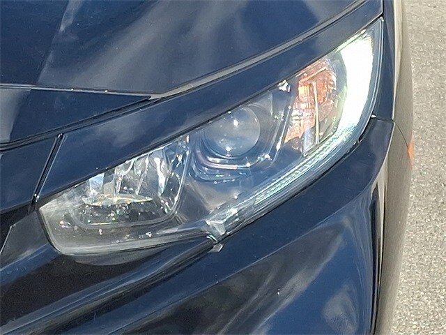 Thumbnail: 2019 Honda Civic - 9