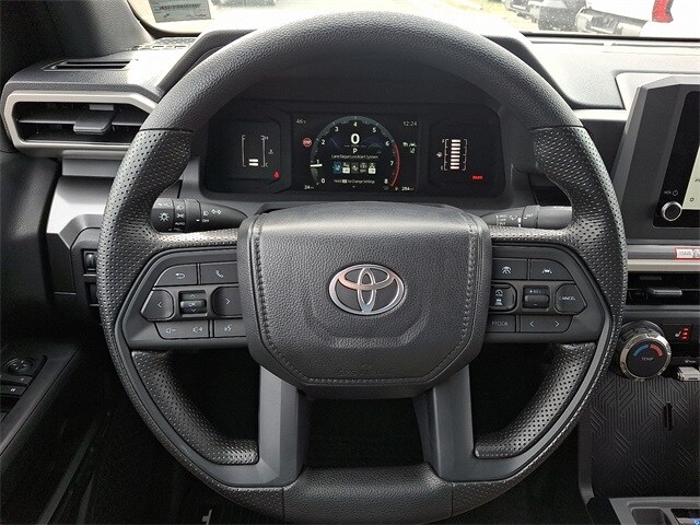 Thumbnail: 2025 Toyota Tacoma - 18