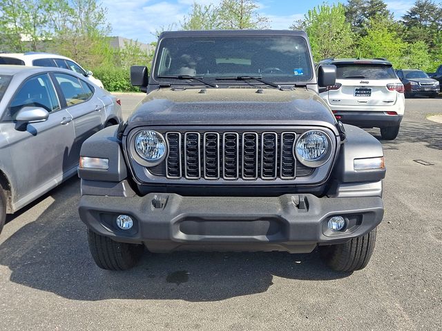 Thumbnail: 2025 Jeep Wrangler - 4