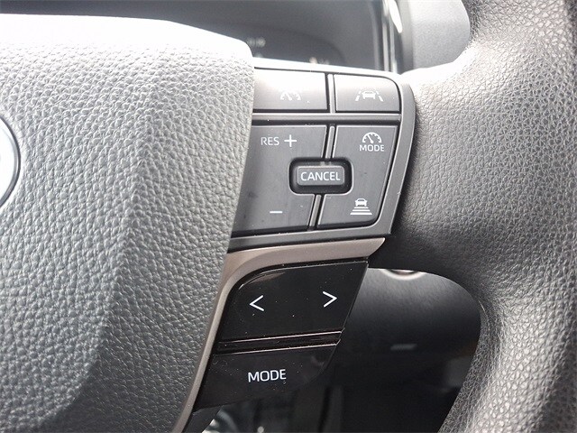 Thumbnail: 2025 Toyota Camry - 21