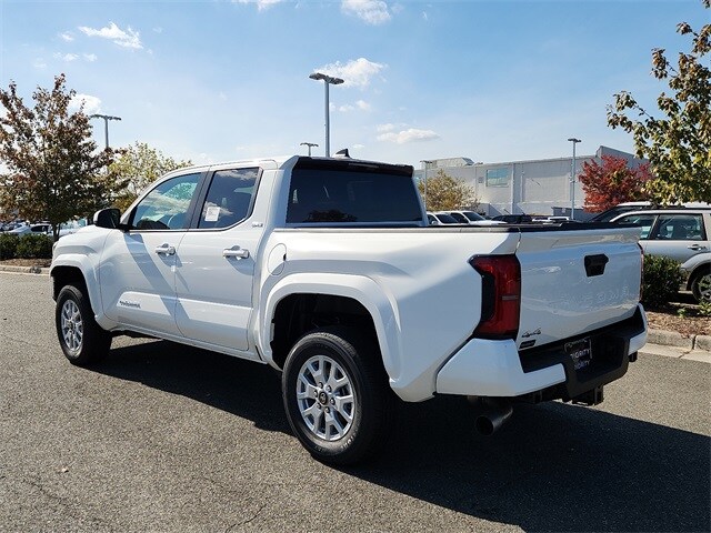 Thumbnail: 2025 Toyota Tacoma - 6