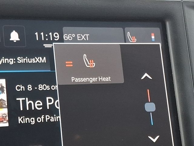 Thumbnail: 2023 Chrysler Voyager - 28