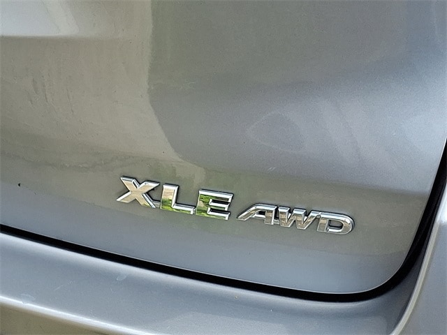 2016 Toyota Highlander XLE 7
