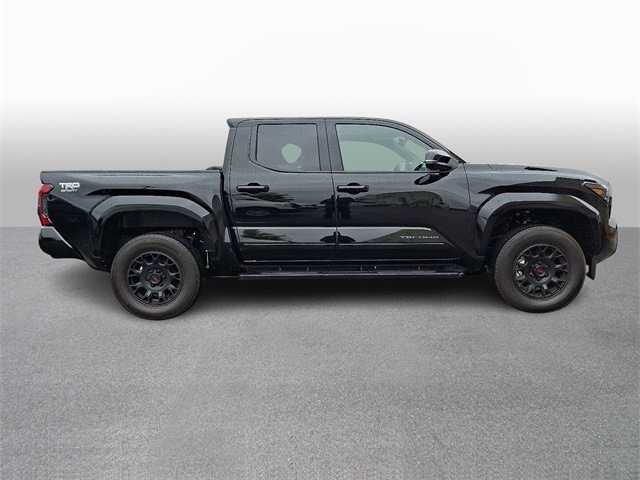 Thumbnail: 2025 Toyota Tacoma - 7