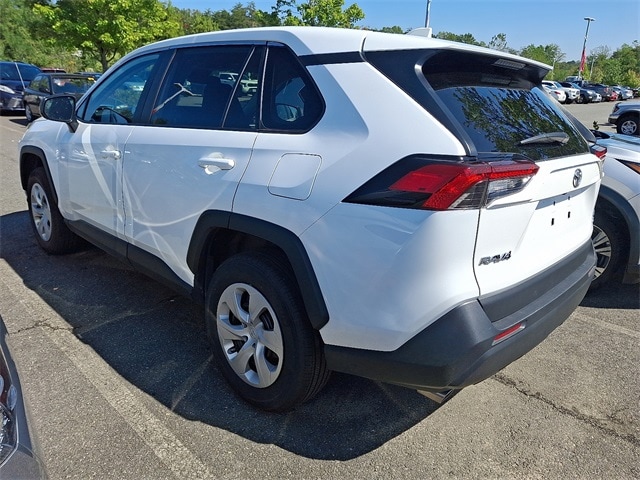 Thumbnail: 2024 Toyota RAV4 - 7