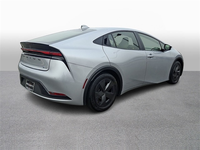 Thumbnail: 2024 Toyota Prius - 4