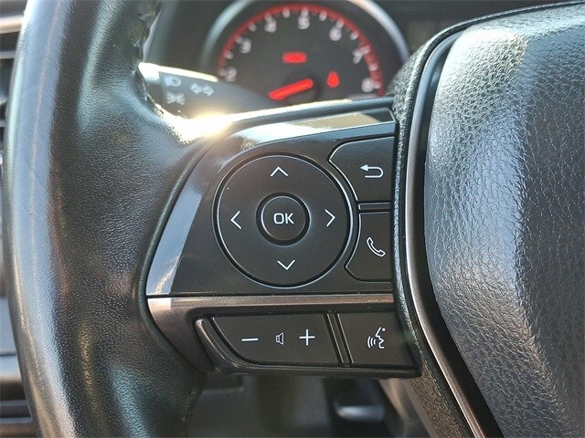 Thumbnail: 2023 Toyota Camry - 20