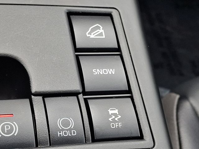 Thumbnail: 2024 Toyota Highlander - 28